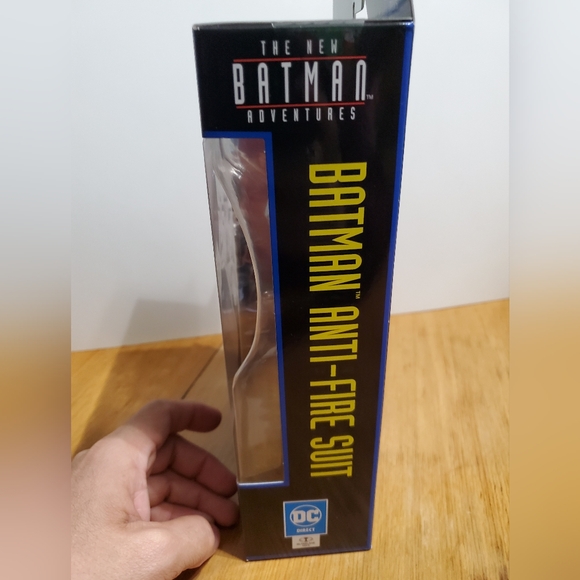 (NEW) Batman New animated series - Picture 4 of 6